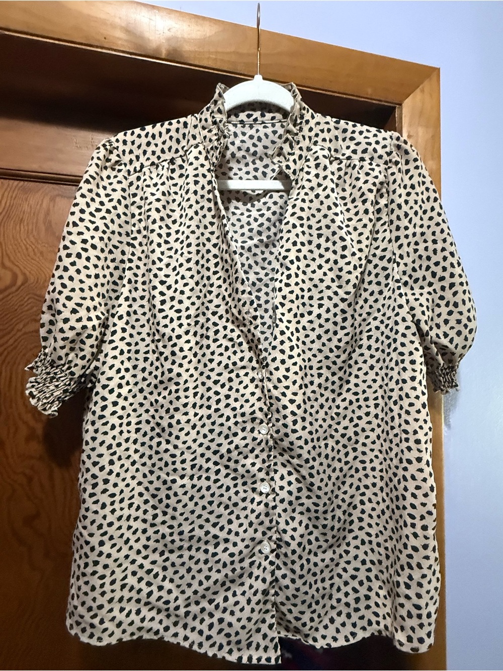SHEIN Beige and Black Printed Short Sleeve Button-Down Shirt